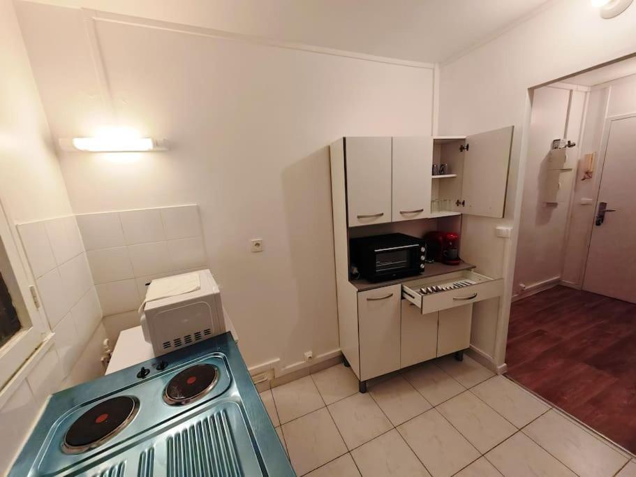 Ferienwohnung F1 Equipe Avec Ascenseur, Parking Et Pres Des Transports Argenteuil Exterior foto
